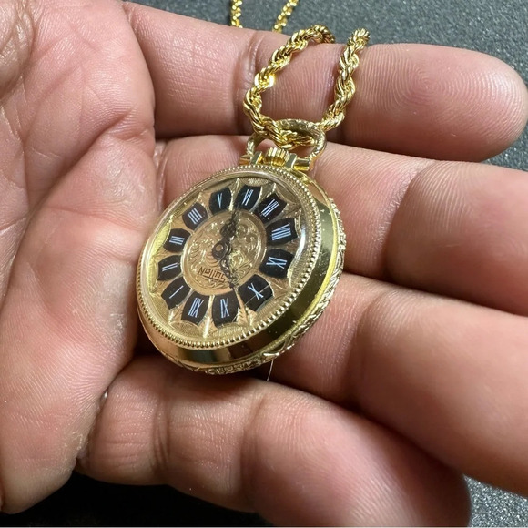 Vintage Sutton Gold Ornate Pendant Pocket Watch On 24” Monet Rope Chain Working - Picture 4 of 9